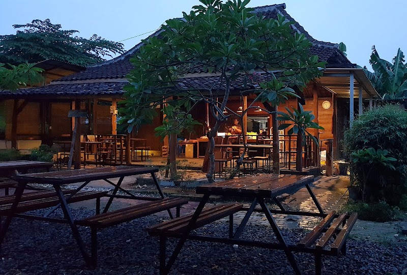 Cafe di Bojonegoro-Selasar coffeeshop bojonegoro