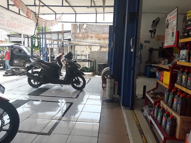 Toko Ban Motor di Magetan-Planet Ban Tebon Magetan