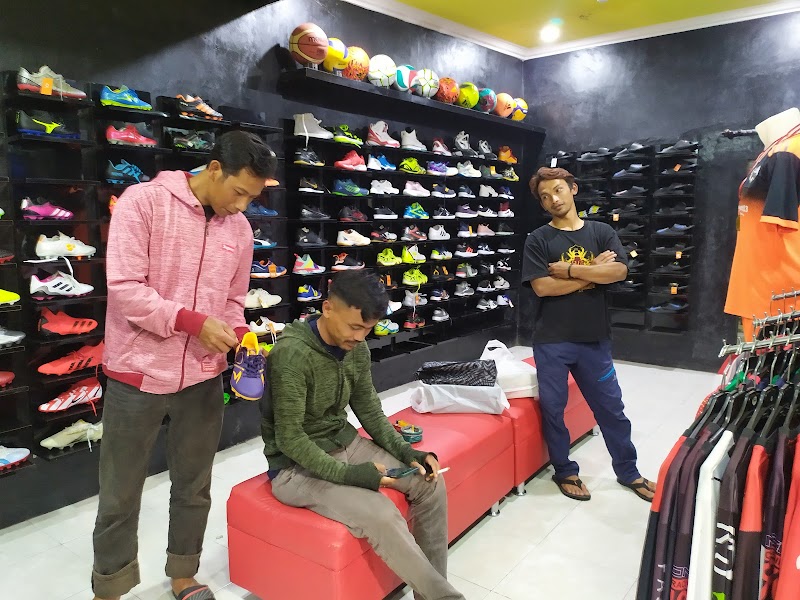 Toko Olahraga di Karanganyar-Gince sport 13